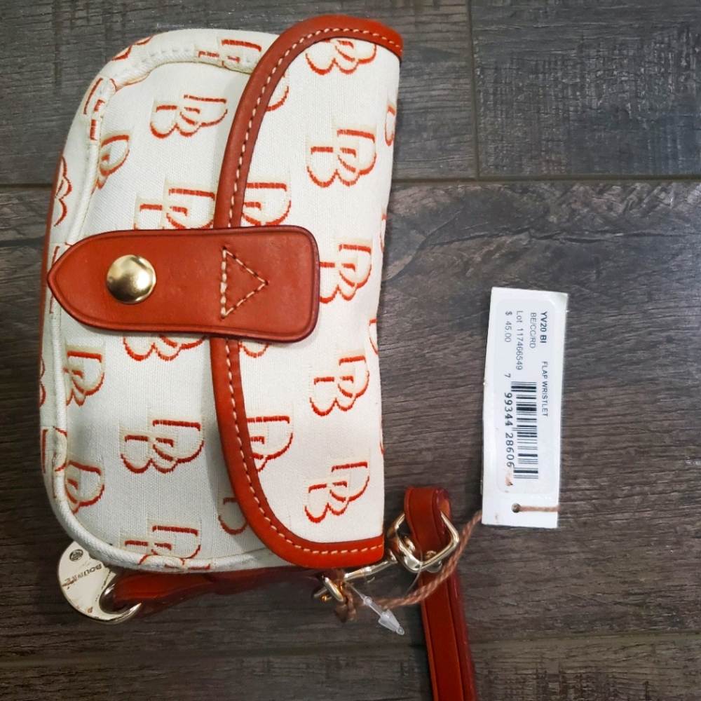 D&B WRISTLET